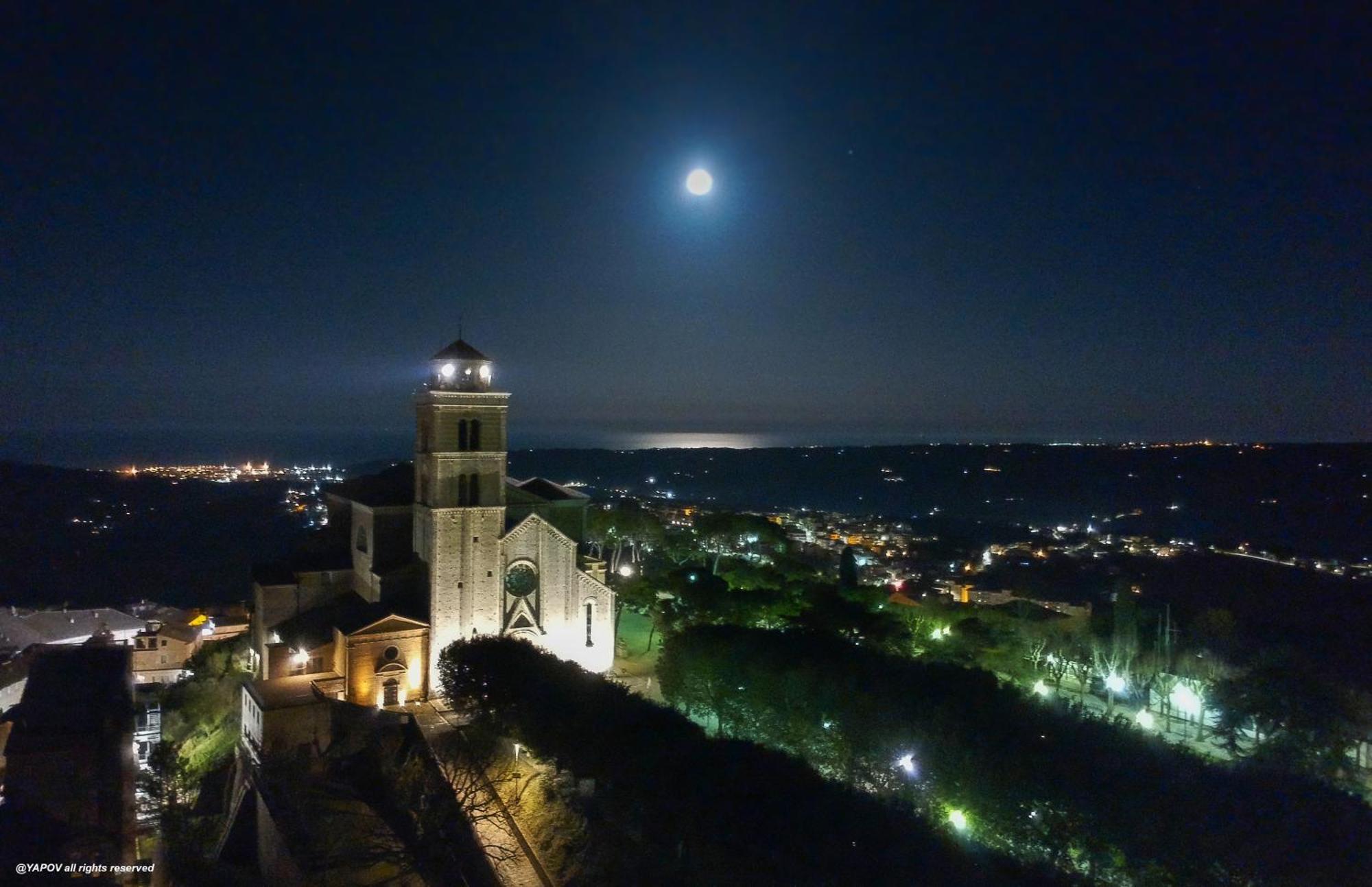 Palazzo Romani Adami Фермо Екстериор снимка